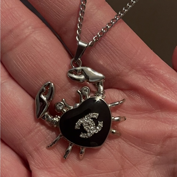 Silver Crab Pendant Necklace - Picture 2 of 2